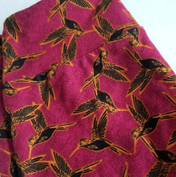 Lula Roe Hummingbird Leggings - Picture 2 of 4